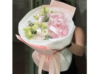 🩷 Eustoma + Pink Hydrangea