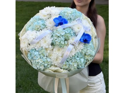 🫐 Big Blue Bouquet